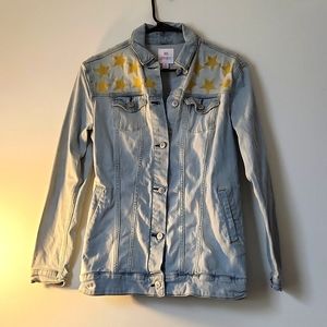 Lularoe Jaxon Denim Jean Jacket Small Light Wash Yellow Embroidered Stars